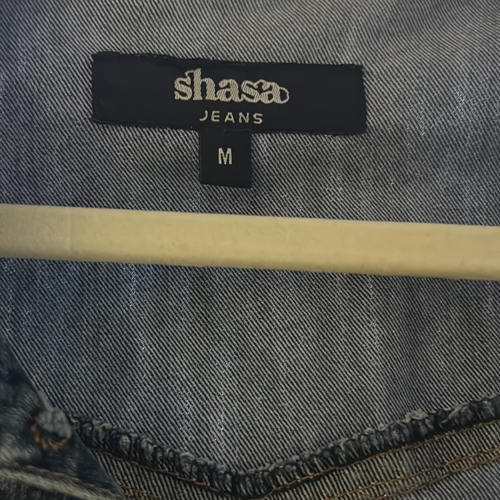 Jean jacket - Picture 2 of 4